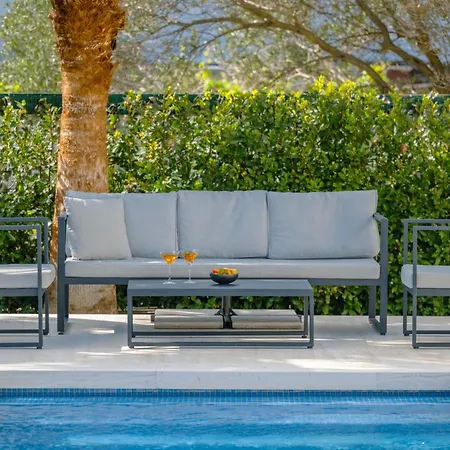 Anastazia Holiday home